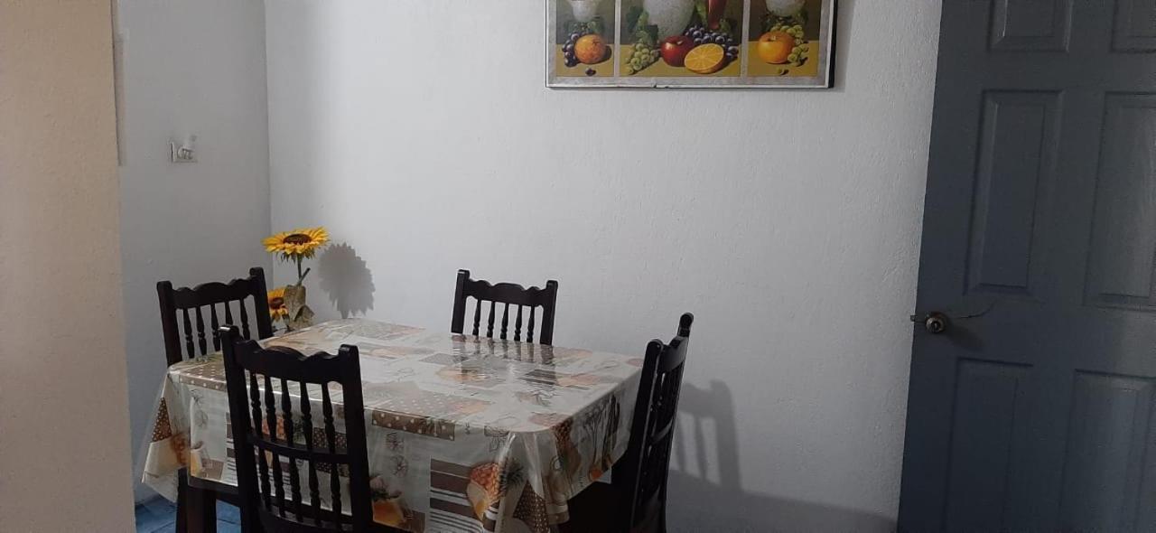 Готель Duerme Tranquilo Rio Segundo Номер фото
